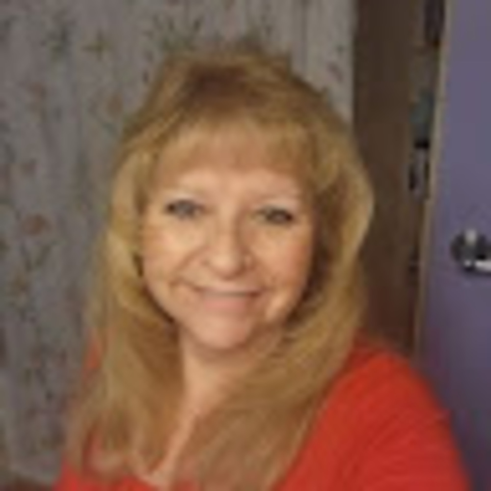Meet your Posher, Deborah